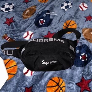 SS18 Supreme Fanny Bag